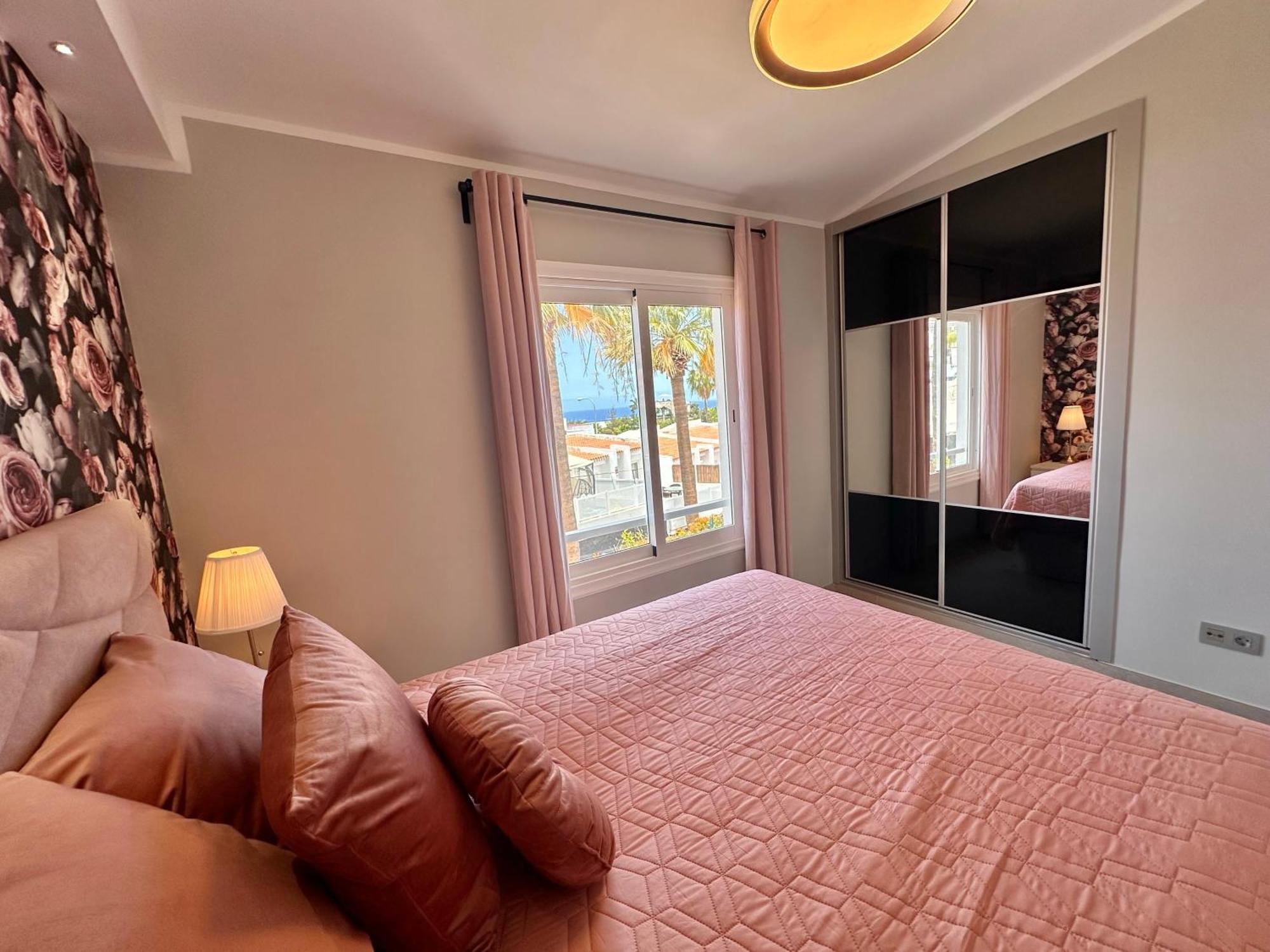 Luxury Renevapartment Island Village アデヘ エクステリア 写真