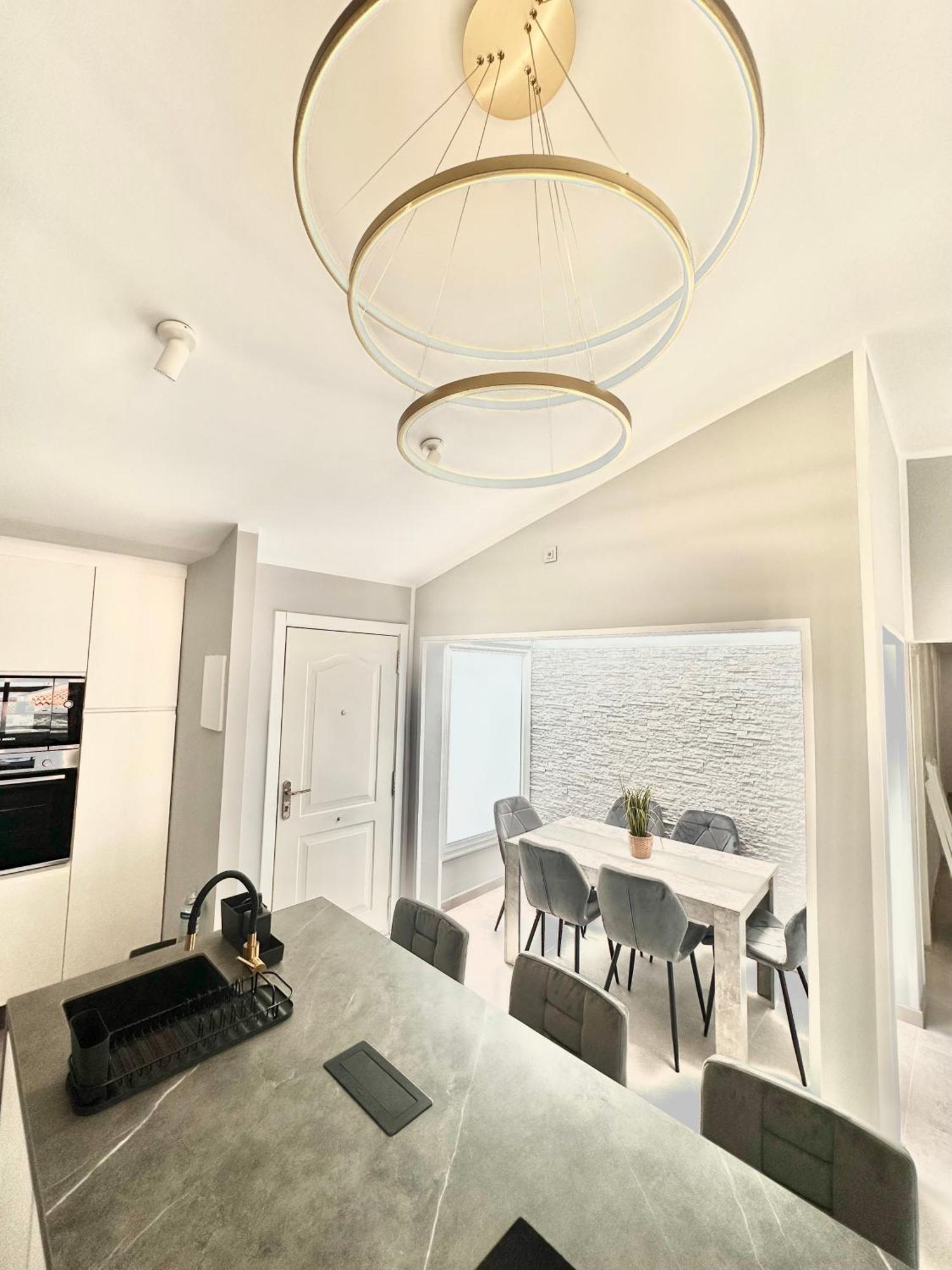 Luxury Renevapartment Island Village アデヘ エクステリア 写真