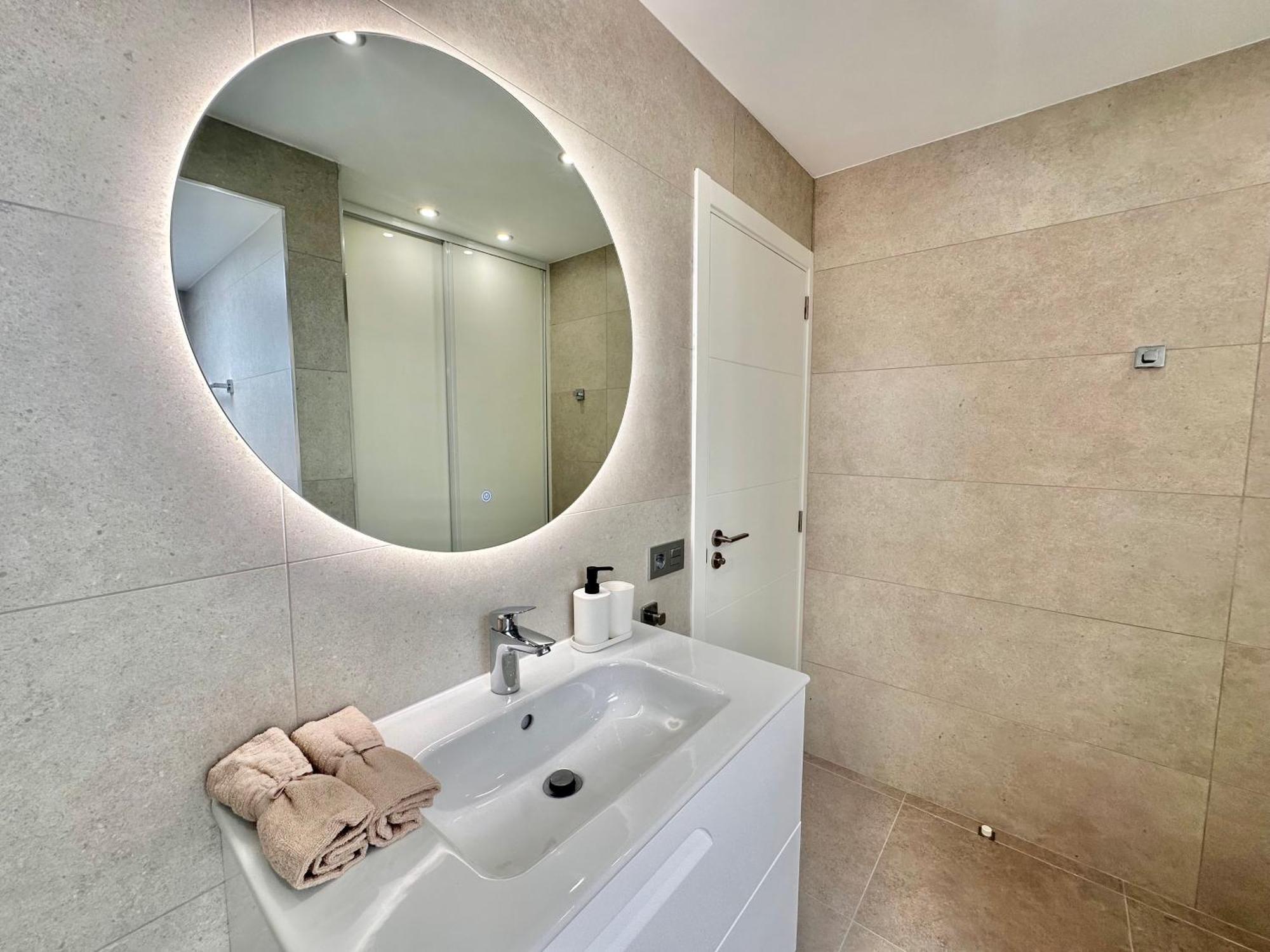 Luxury Renevapartment Island Village アデヘ エクステリア 写真