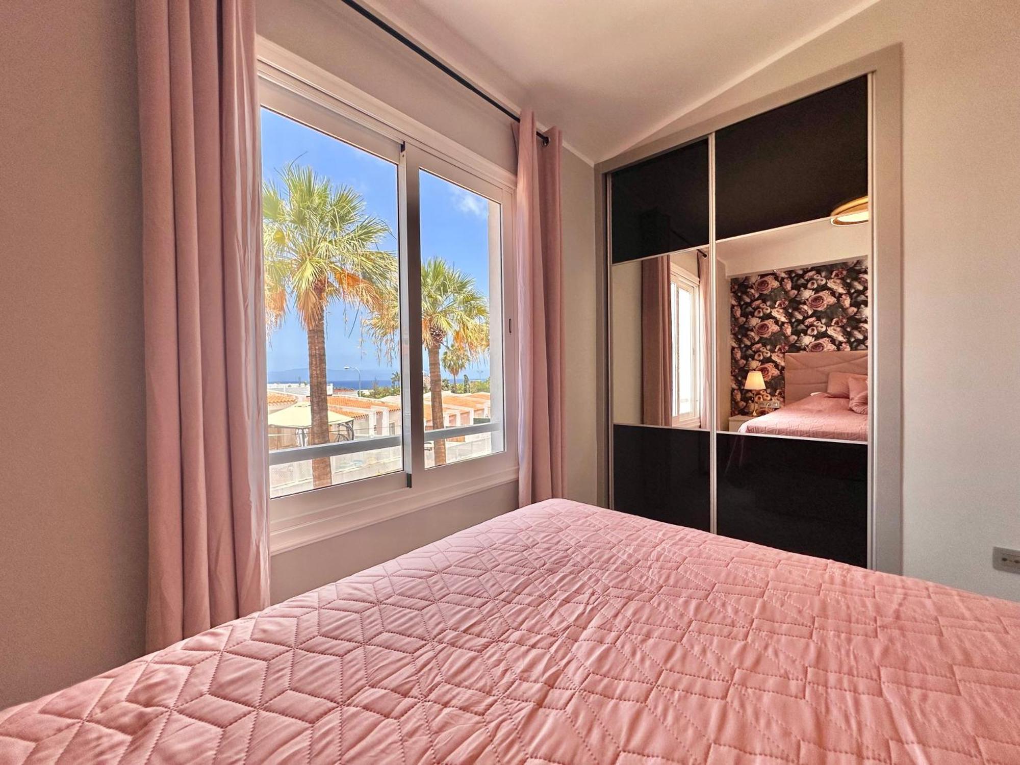 Luxury Renevapartment Island Village アデヘ エクステリア 写真